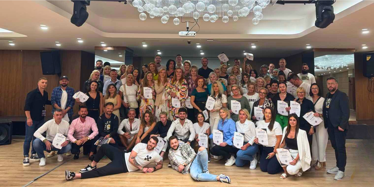 Učesnici sa certifikatima nakon seminarskog programa